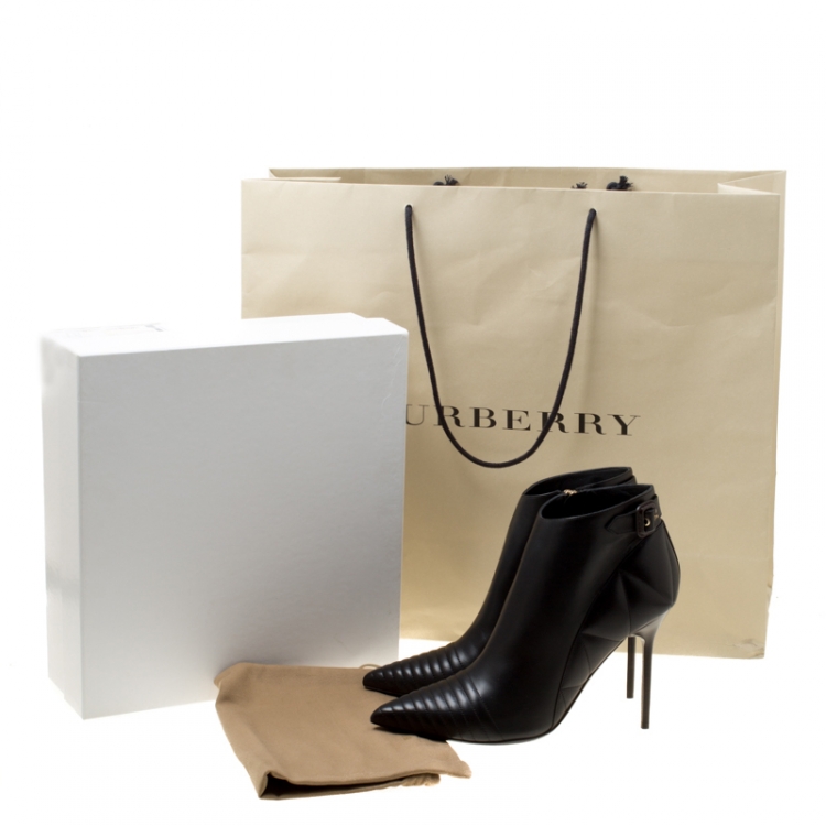 Pre Owned Burberry Black Quilted Leather Alexandra Pointed Toe Ankle Boots Size 40