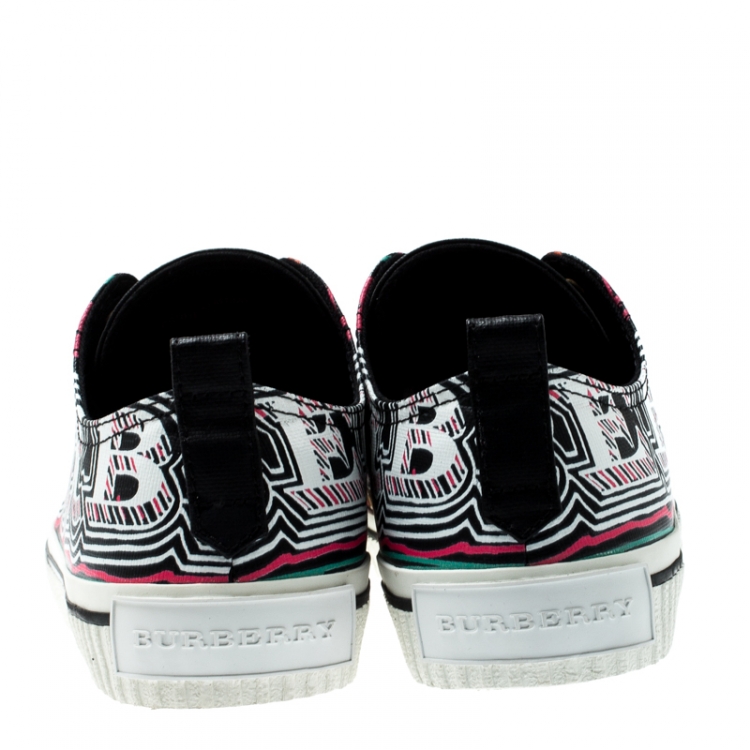 Pre Owned Burberry Black Canvas Kingly Mark Print Low Top Sneakers Size 40