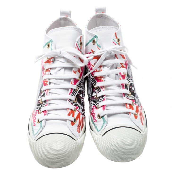 Pre Owned Burberry White Canvas Kingly Mark Print High Top Sneakers Size 40