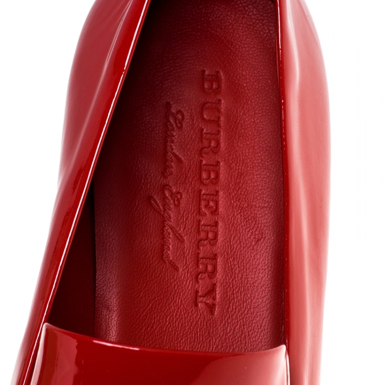 Pre Owned Burberry Red Patent Leather Chillcot Loafers Size 38