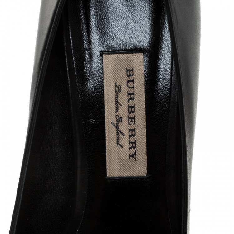 Pre Owned Burberry Black Leather Caged Block Heel Pumps Size 38.5