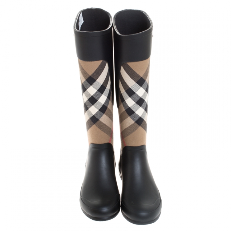 Pre Owned Burberry Black/Beige House Check Fabric And Rubber Clemence Rain Boots Size 36