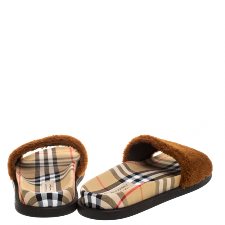 Pre Owned Burberry Brown Shearling & Vintage Check Kencot Slides Size 41