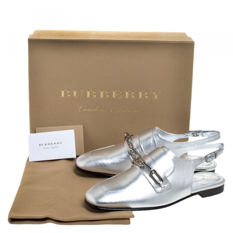 Pre Owned Burberry Silver Leather Cheltown Slingback Flat Sandals Size 40