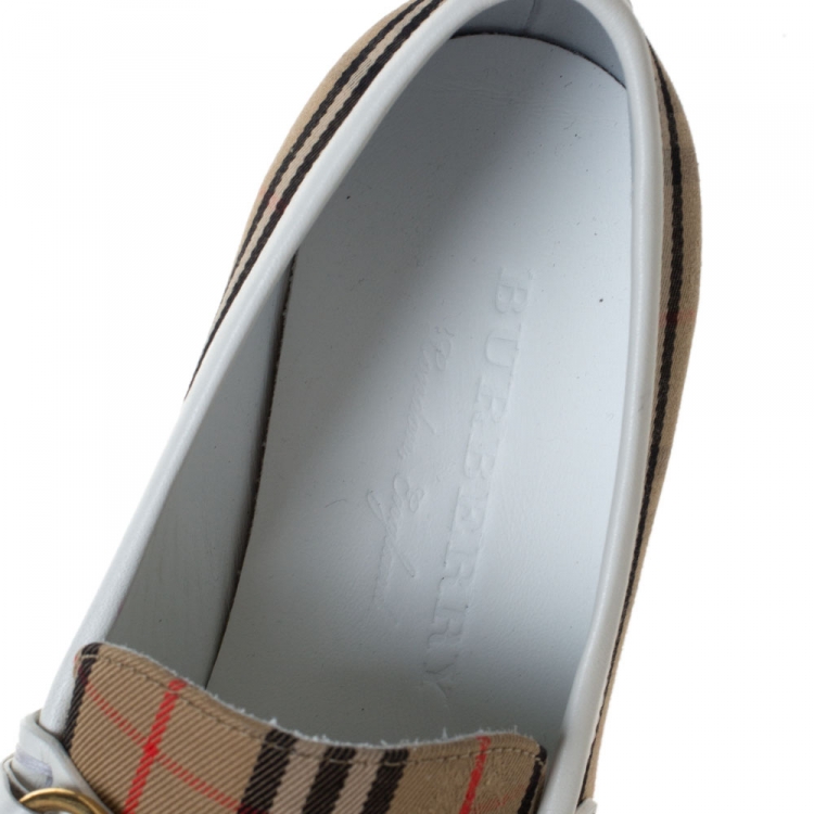Pre Owned Burberry Beige/White Nova Check Canvas and Leather Moorley Chain Loafers Size 37