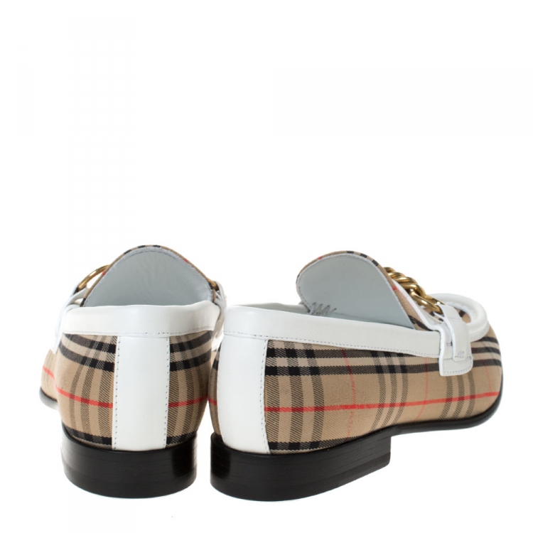 Pre Owned Burberry Beige/White Nova Check Canvas and Leather Moorley Chain Loafers Size 37