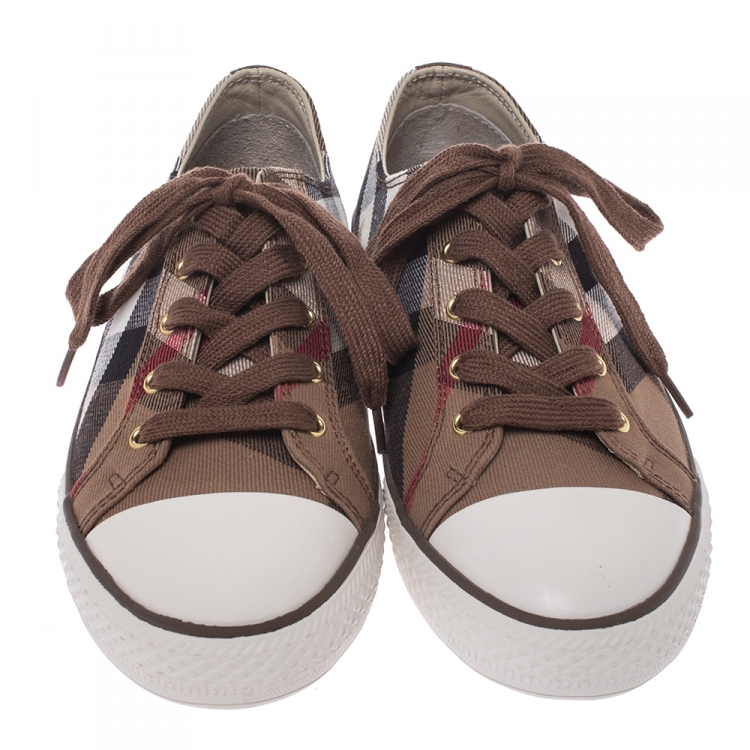 مملوكة مسبقًا Burberry Multicolor Check Canvas And Rubber Cap Toe Sneakers Size 39