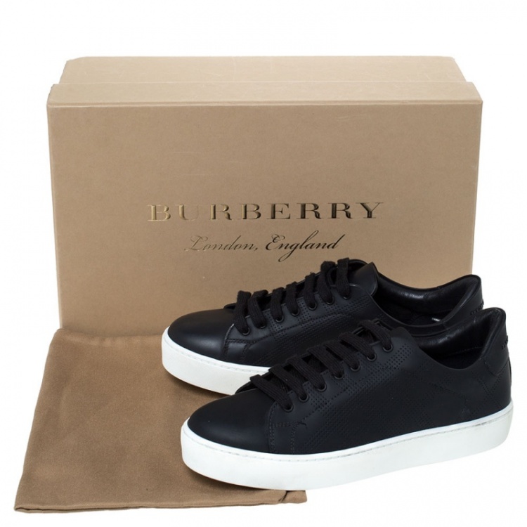 مملوكة مسبقًا Burberry Black Perforated Check Leather Westford Low Top Sneakers Size 36