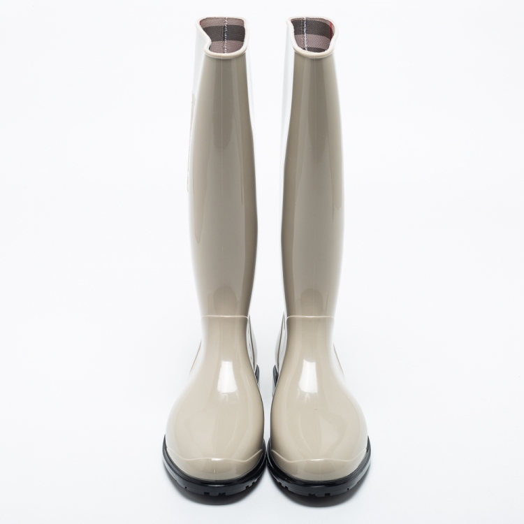 Pre Owned Burberry Grey Rubber Equestrian Knight Rain Boots Size 38