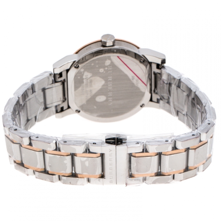 مملوكة مسبقًا Burberry Silver White Two Tone Stainless Steel BU9105 Women's Wristwatch 34 mm