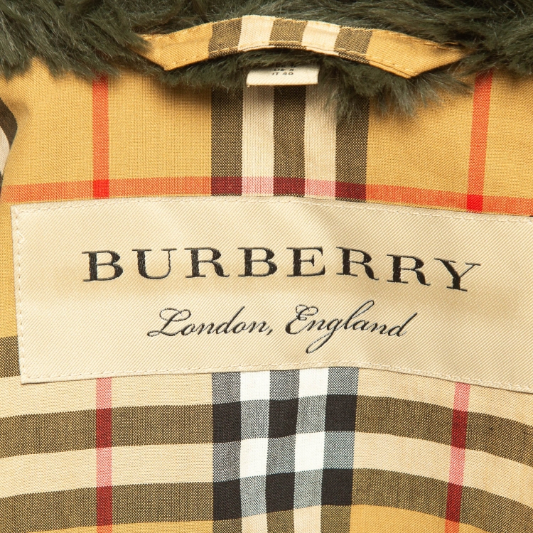 مملوكة مسبقًا Burberry Green Faux Fur Single Breasted Coat S