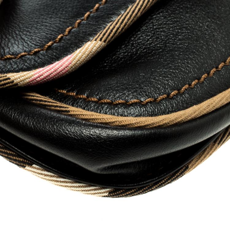 Pre Owned Burberry Black Leather Belt Bag
