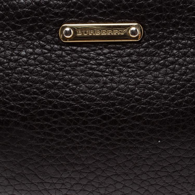 Pre Owned Burberry Black Leather Clara Pochette