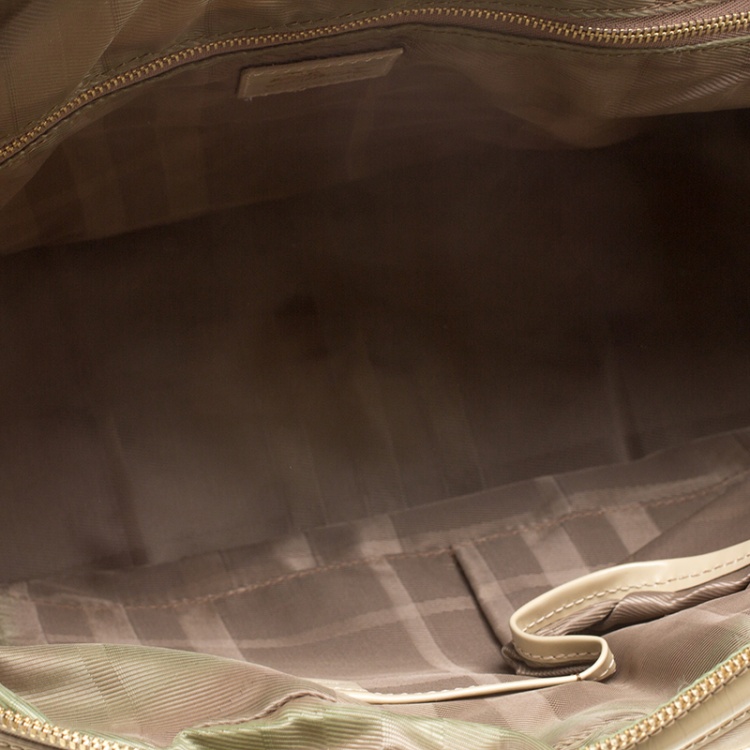 Pre Owned Burberry Beige Quilted Nylon and Leather Manor Satchel 