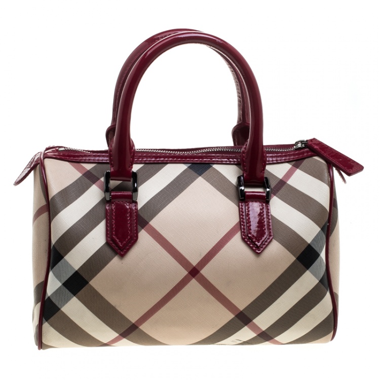 Pre Owned Burberry Beige/Raspberry Nova Check PVC and Patent Leather Chester Boston Bag