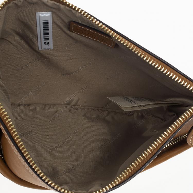 Pre Owned Burberry Calf Leather Rope Webbing Fuller Wristlet