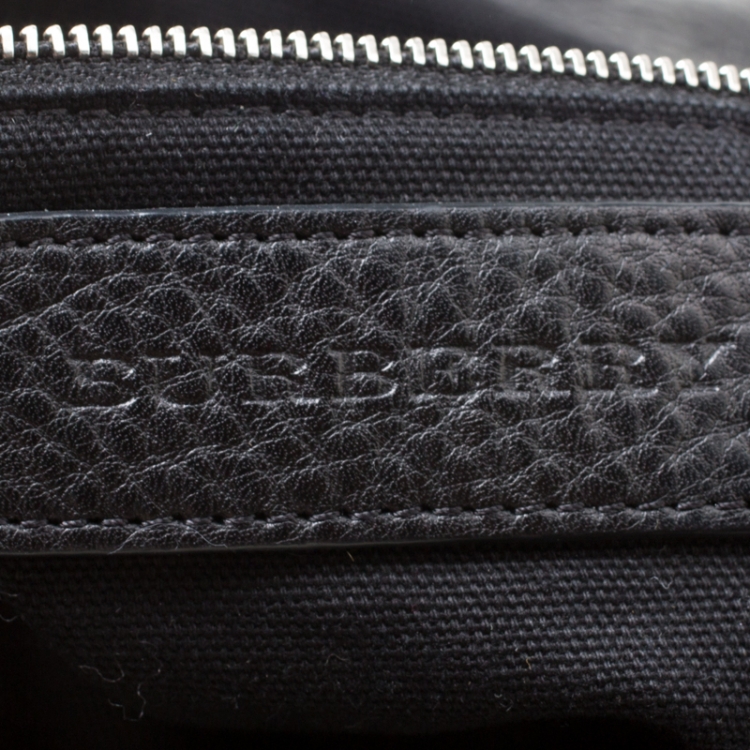 Pre Owned Burberry Black Leather Studded Susanna Bucket Bag
