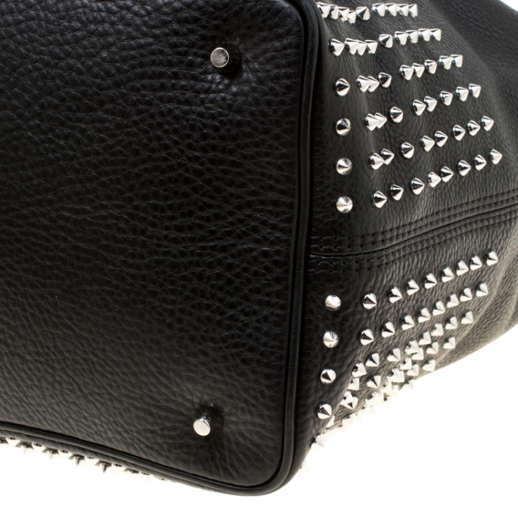 Pre Owned Burberry Black Leather Studded Susanna Bucket Bag