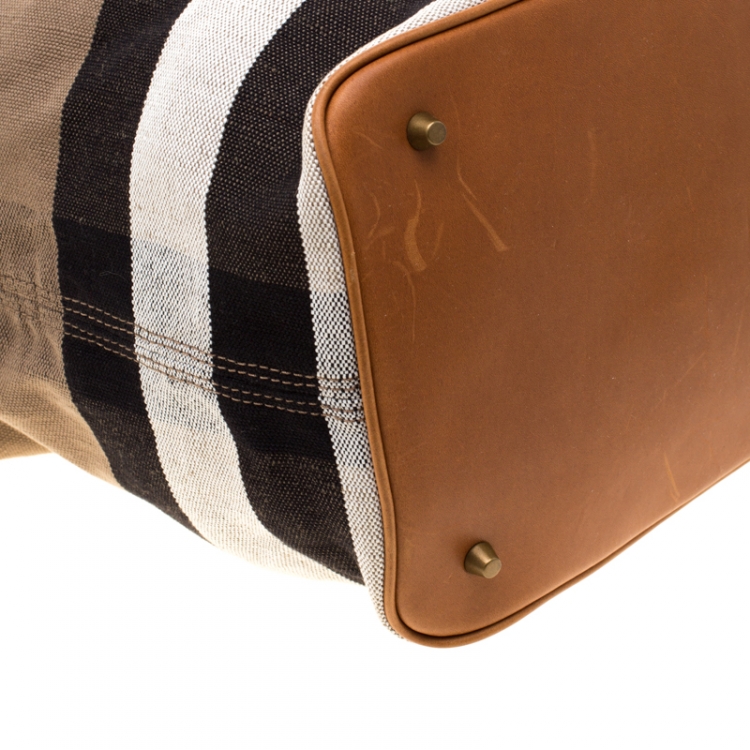 Pre Owned Burberry Multicolor Sussana Check Print Canvas Bucket Bag