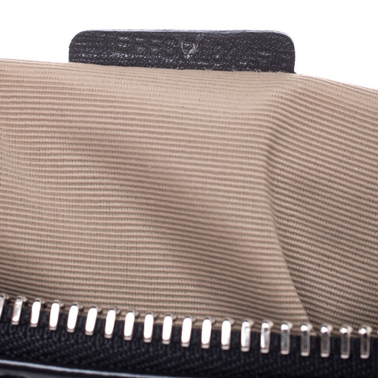 Pre Owned Burberry Black Nova Check PVC and Leather Zip Wristlet Clutch