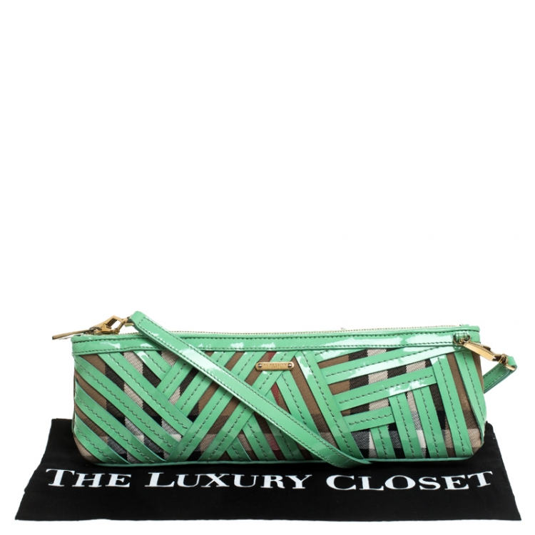 Pre Owned Burberry Green/Beige Canvas and Patent Leather Prorsum Parmoor Clutch