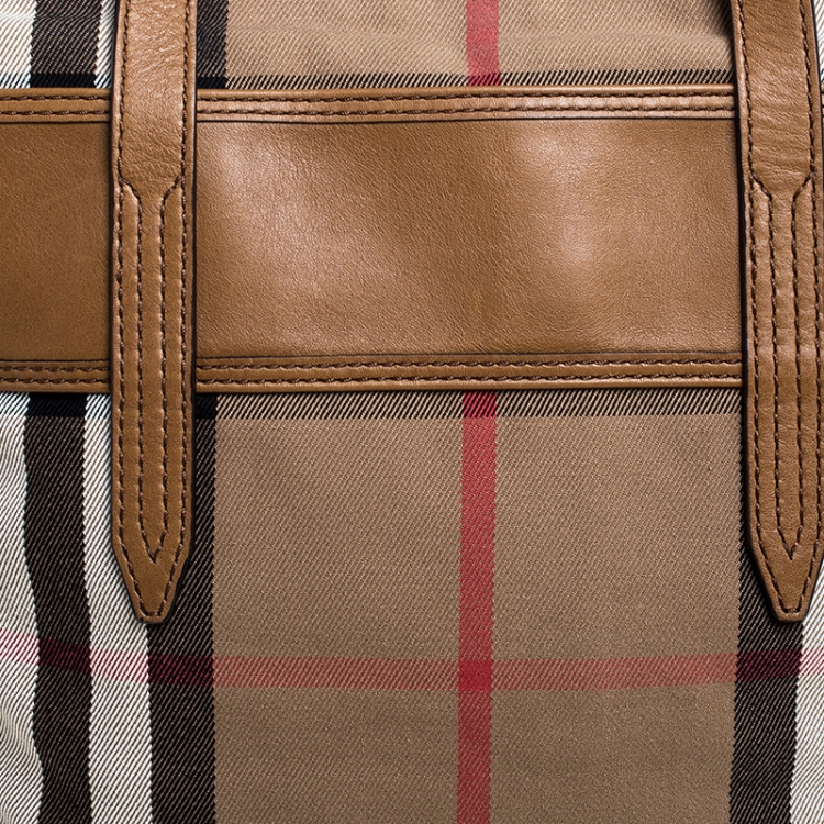 Pre Owned Burberry Beige Canvas and Leather Nova Check Shopper Tote