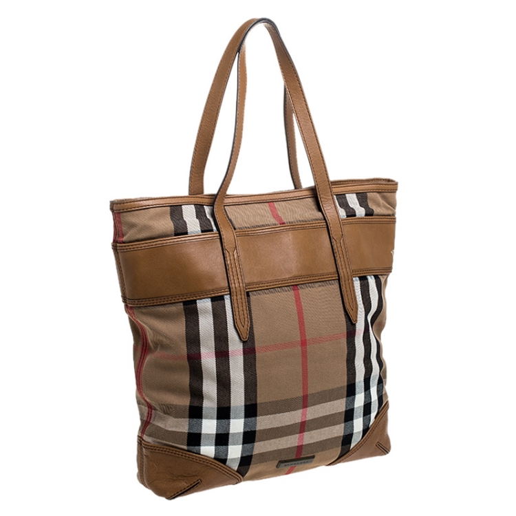 Pre Owned Burberry Beige Canvas and Leather Nova Check Shopper Tote