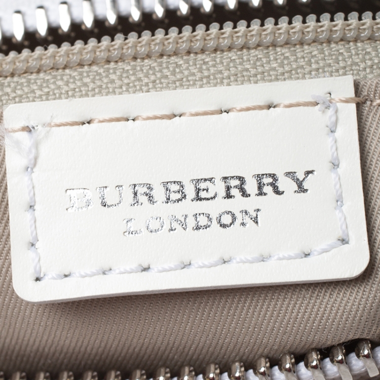 Pre Owned Burberry White/Blue Nova Check PVC Small Chester Boston Bag