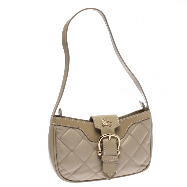 Pre Owned Burberry Beige Nylon and Patent Leather Pochette