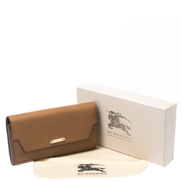 Pre Owned Burberry Tan Leather Flap Continental Wallet