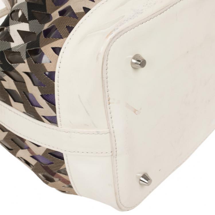 Pre Owned Burberry Nova Check Net Drawstring Bag