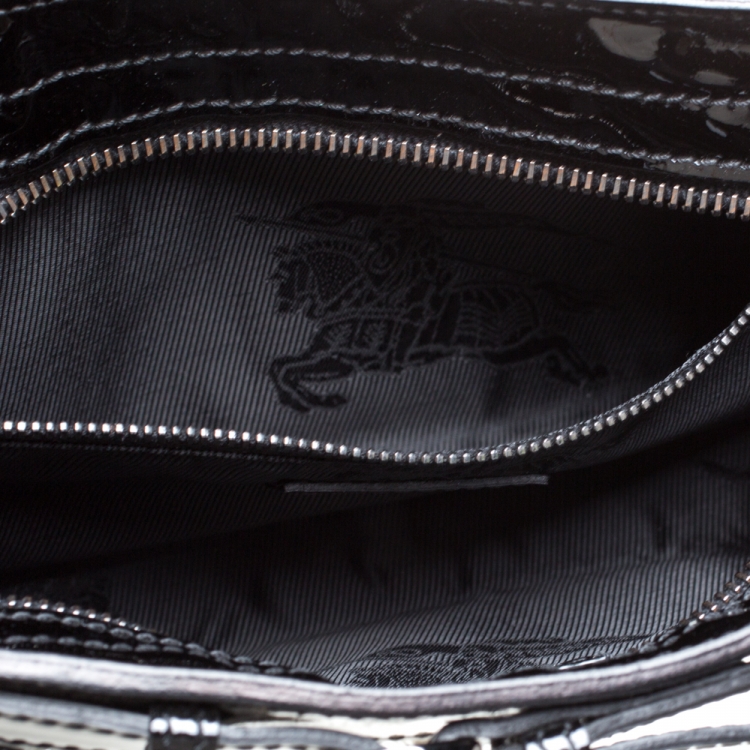 Pre Owned Burberry Black Patent Leather Hyde Studded Wristlet Clutch