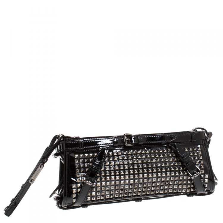Pre Owned Burberry Black Patent Leather Hyde Studded Wristlet Clutch