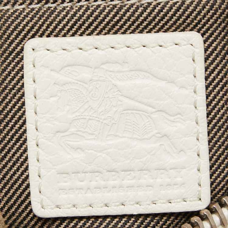 Pre Owned Burberry White Leather Buckle Handle Hobo