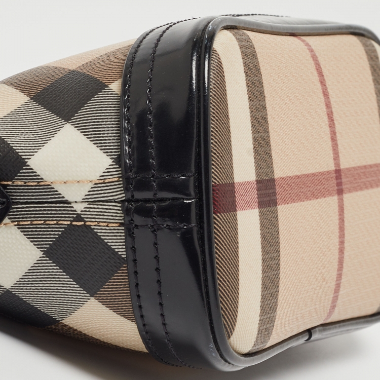 Pre Owned Burberry Black/Beige Nova Check Coated Canvas and Patent Leather Boat Baguette Bag