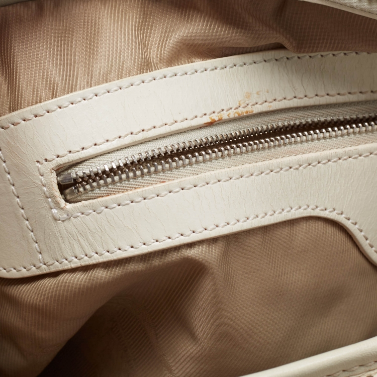 Pre Owned Burberry Off White Leather Studded Ashbury Knight Satchel