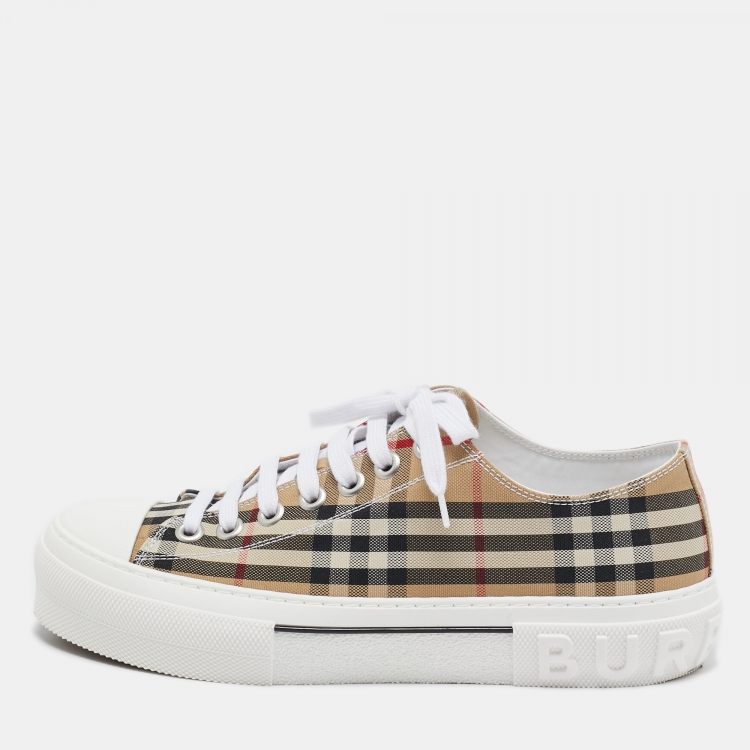 مملوكة مسبقًا Burberry Beige Vintage Check Canvas Low Top Sneakers Size 42.5