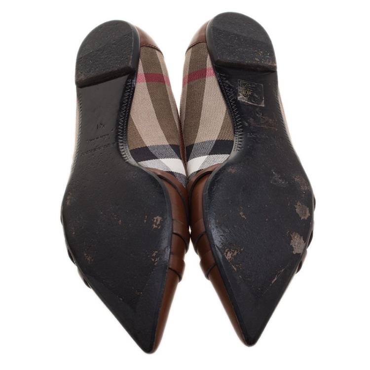 Pre Owned Burberry Brown Leather and Novacheck Canvas Buckle Detail Pointed Toe Ballet Flats Size 41