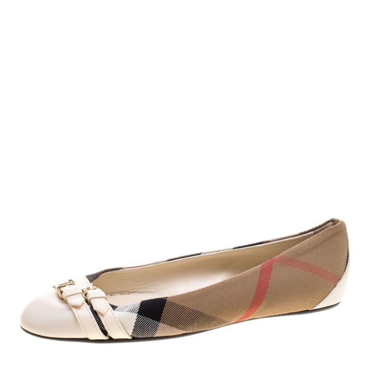 Pre Owned Burberry Beige Nova Check Canvas and Cream Leather Buckle Detail Ballet Flats Size 38.5