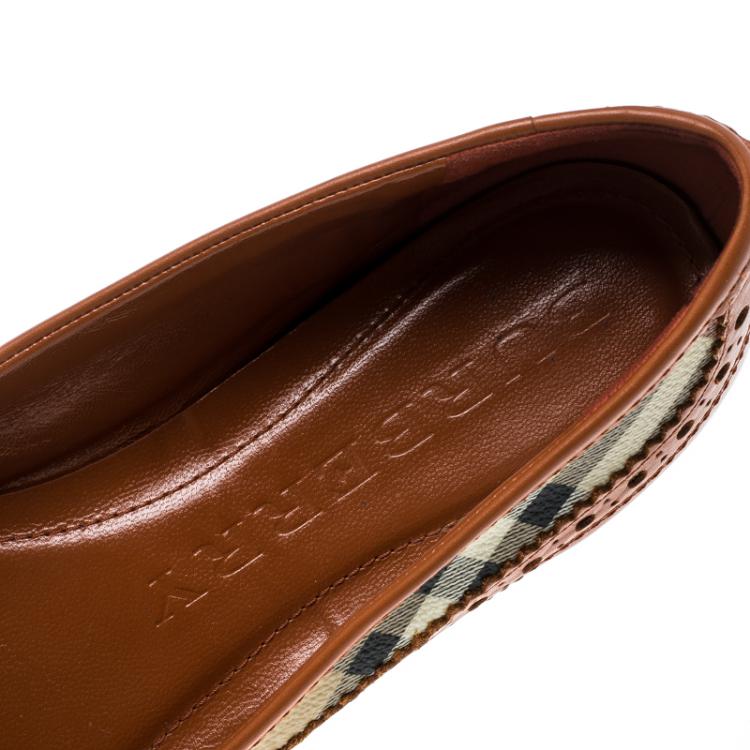 Pre Owned Burberry Orange Brogue Leather And Haymarket Check Canvas Tudor Ballet Flats Size 39