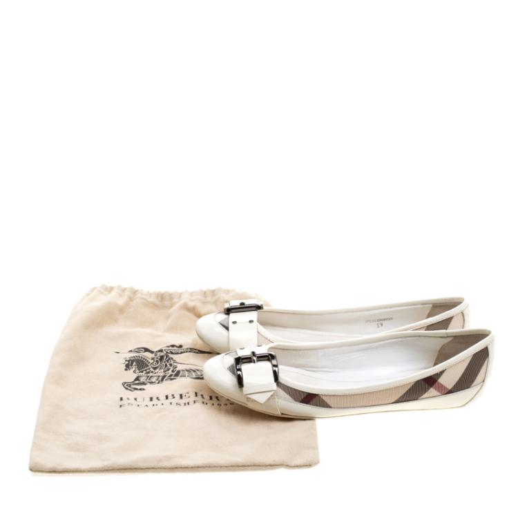 Pre Owned Burberry White Nova Check PVC and Patent Leather Buckle Ballet Flats Size 39