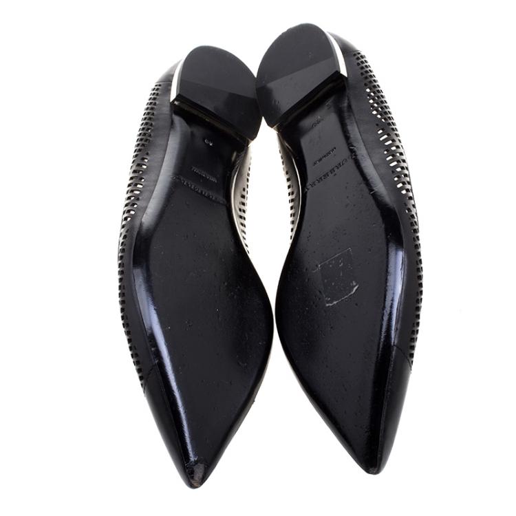 Pre Owned Burberry Black Laser Cut Leather Bradshaw Pointed Toe Flats Size 39
