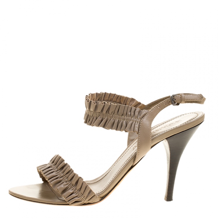 Pre Owned Burberry Taupe Leather Ruffle Slingback Sandals Size 39