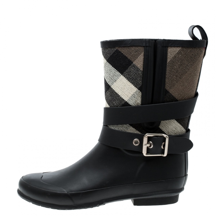 Pre Owned Burberry Black NovaCheck Detail Belted Rain Boots Size 35