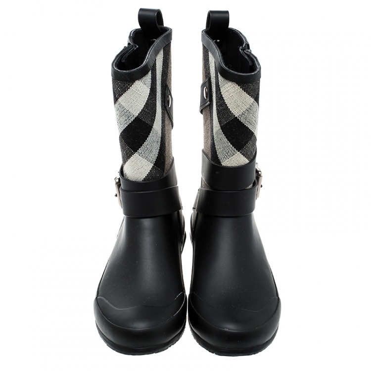 Pre Owned Burberry Black NovaCheck Detail Belted Rain Boots Size 35