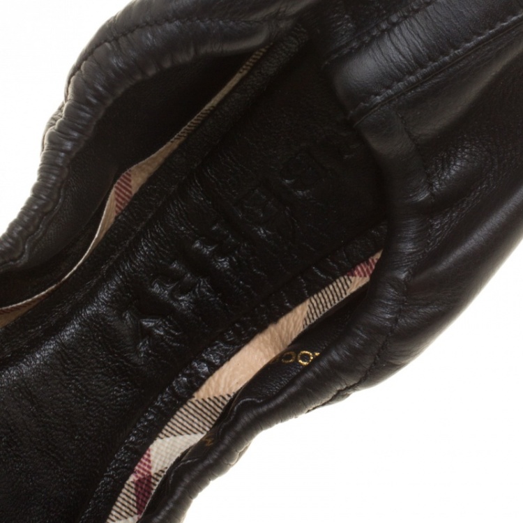 Pre Owned Burberry Black Leather and Nova Check PVC Drayton Twistlock Ballet Flats Size 36