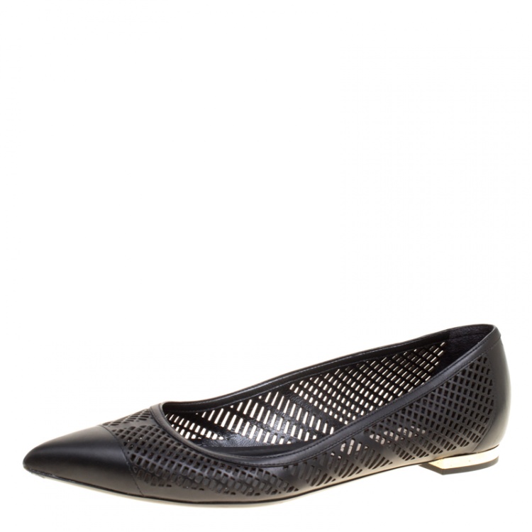 Pre Owned Burberry Black Laser Cut Leather Bradshaw Pointed Toe Flats Size 39