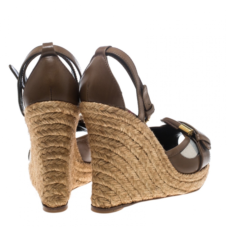 Pre Owned Burberry Brown Leather and Novacheck Canvas Buckle Detail Peep Toe Espadrille Wedge Sandals Size 36