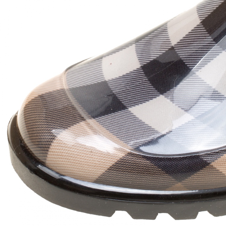 Pre Owned Burberry Beige House Check Rubber Rain Boots Size 39