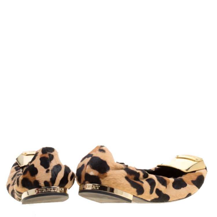 Pre Owned Burberry Prorsum Leopard Print Pony Hair Scrunch Ballet Flats Size 36